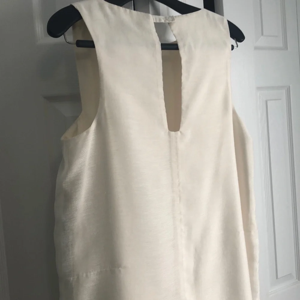 COPY - Cream dress - Picture 3 of 4
